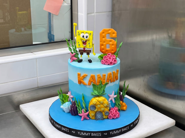 Custom cake by Yummy Bakes